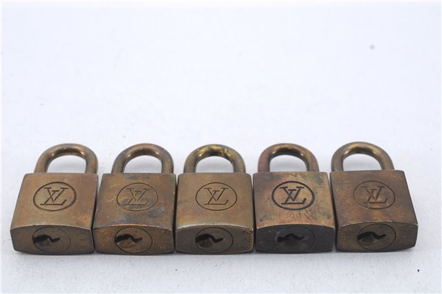 Authentic Louis Vuitton Padlock and Key 10Set Old Model LV 5108D