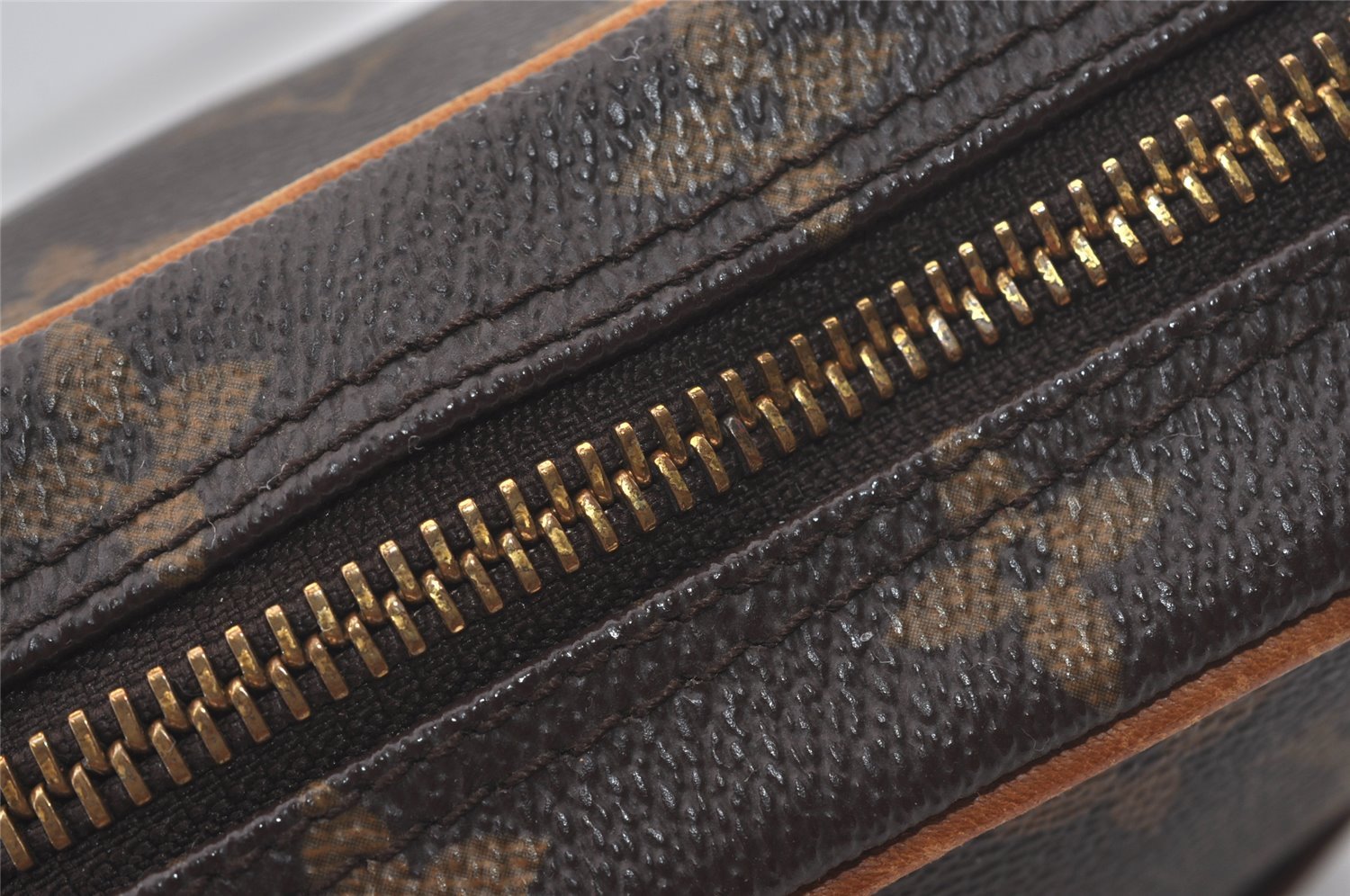 Authentic Louis Vuitton Monogram Danube Shoulder Cross Bag M45266 LV Junk 5108I