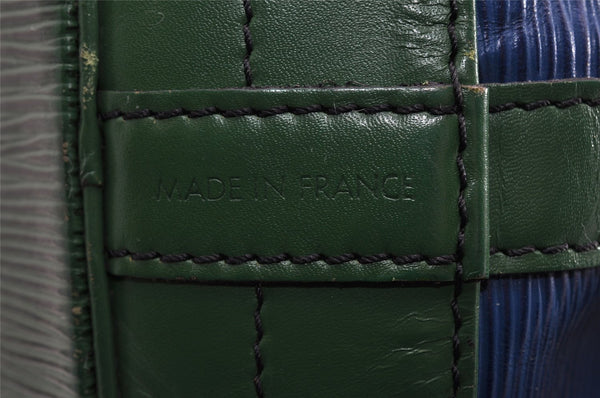 Authentic Louis Vuitton Epi Noe Bi-color Blue Green M44044 Drawstring Bag 5118I