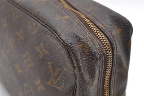 Auth Louis Vuitton Monogram Trousse Toilette 28 Clutch Hand Bag M47522 LV 5120D