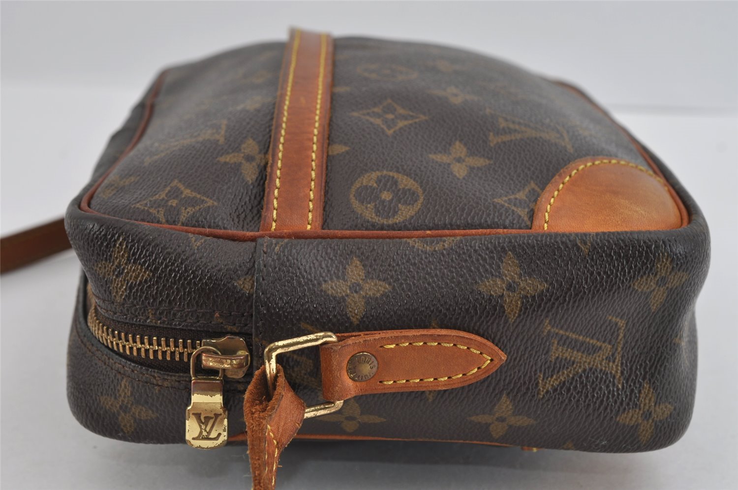 Authentic Louis Vuitton Monogram Trocadero 27 Shoulder Cross Bag M51274 LV 5123I