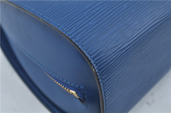 Authentic Louis Vuitton Epi Dauphine GM Cosmetic Pouch Blue M48435 LV 5126C