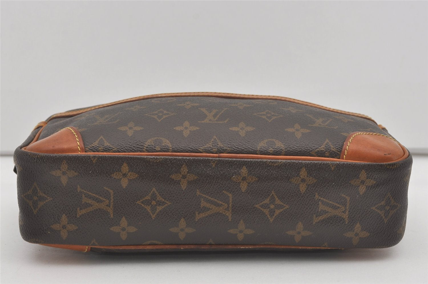 Authentic Louis Vuitton Monogram Compiegne 28 Clutch Hand Bag M51845 LV 5130I