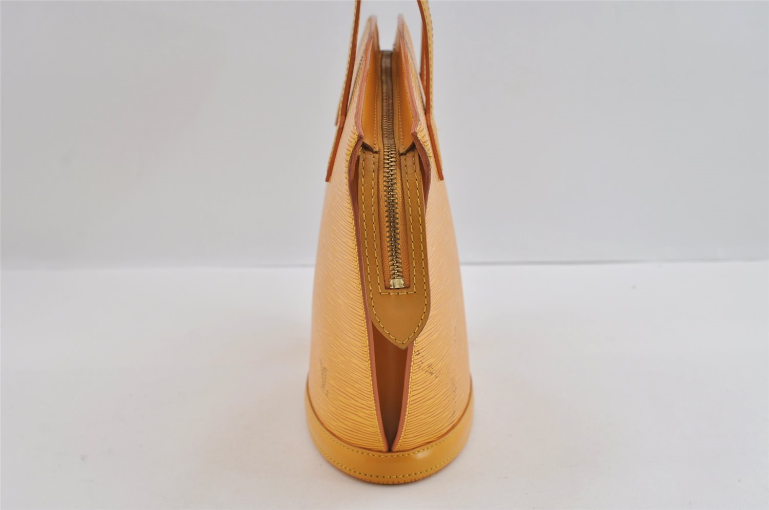 Authentic Louis Vuitton Epi Saint Jacques Hand Bag Yellow M52279 LV 5131I