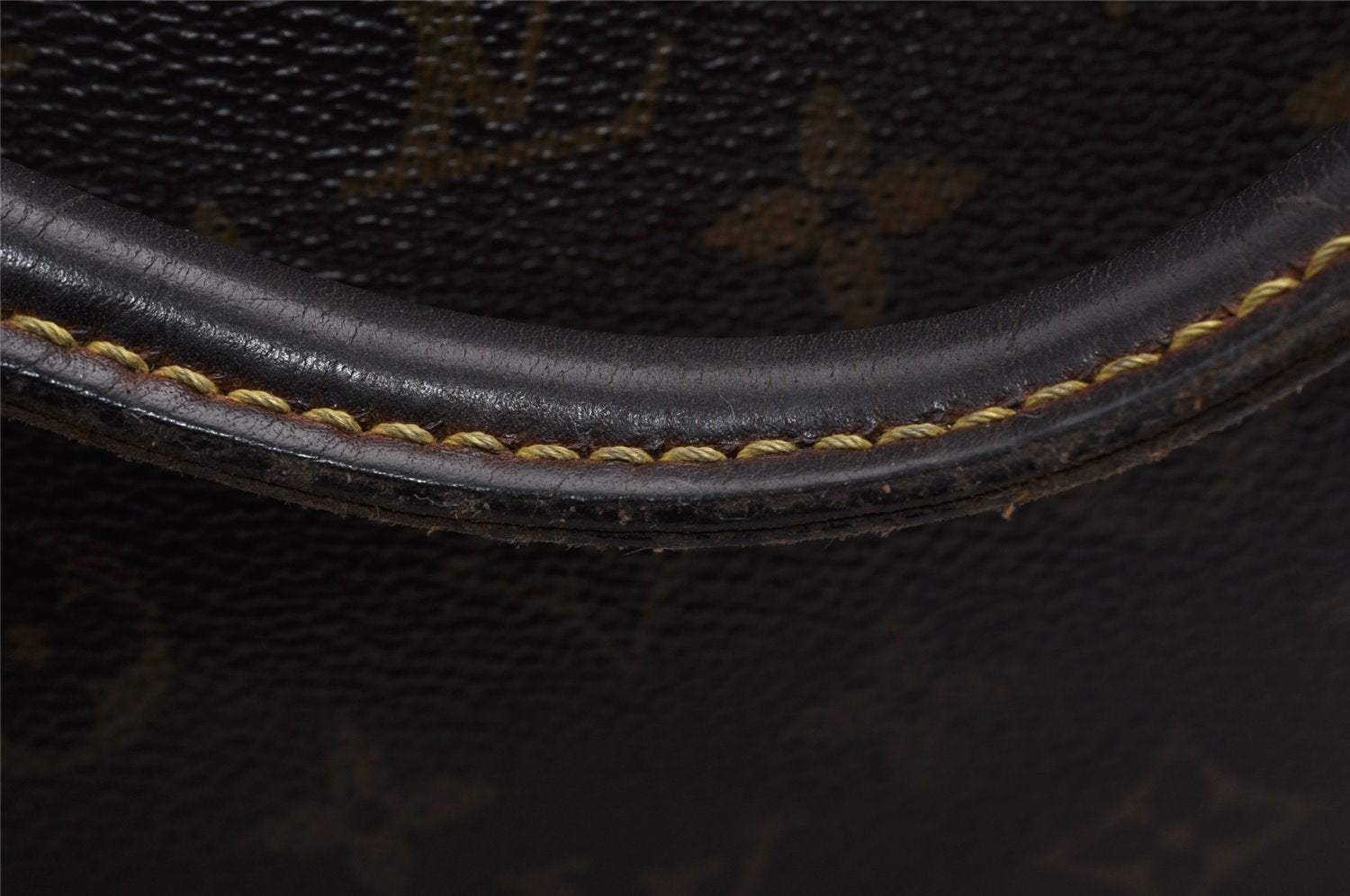 Authentic Louis Vuitton Monogram Manhattan PM Hand Bag Purse M40026 LV 5137I