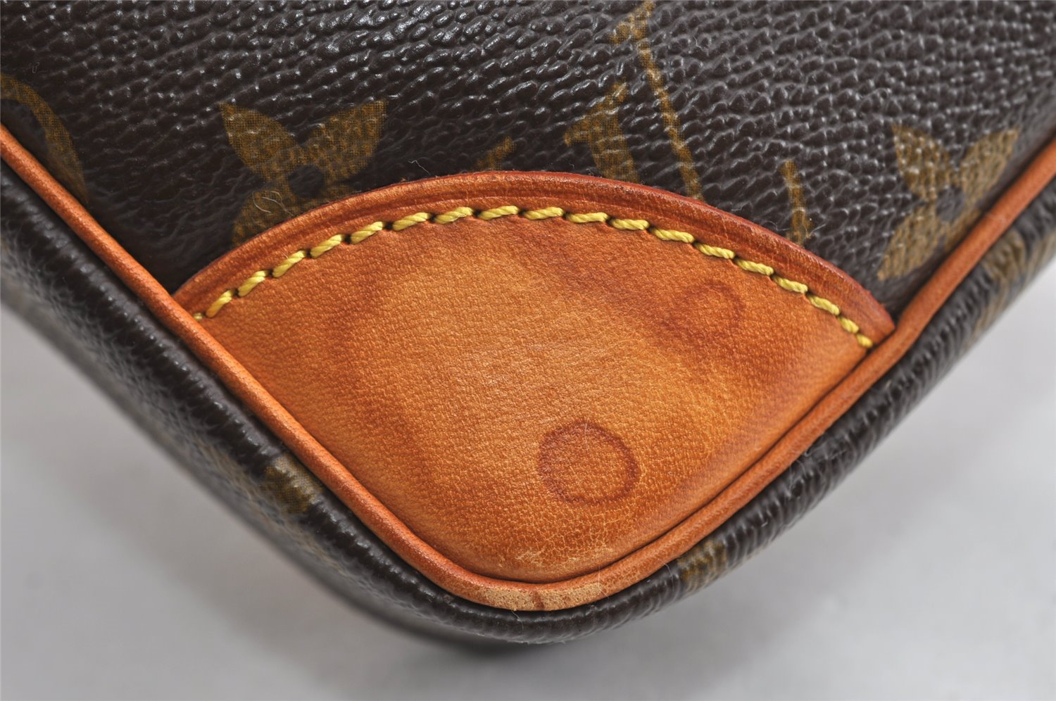 Authentic Louis Vuitton Monogram Danube Shoulder Cross Body Bag M45266 LV 5139I