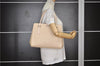 Authentic BURBERRY Vintage Leather Shoulder Hand Bag Ivory 5148F