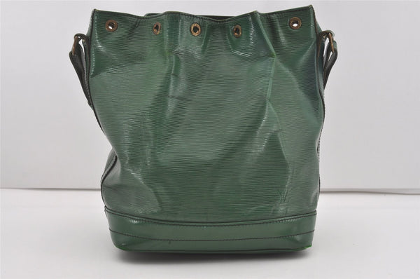 Authentic Louis Vuitton Epi Noe Shoulder Drawstring Bag Green M44004 LV 5148I
