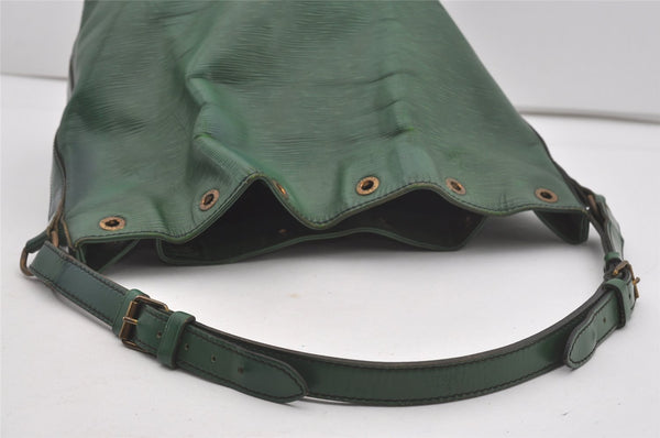 Authentic Louis Vuitton Epi Noe Shoulder Drawstring Bag Green M44004 LV 5148I