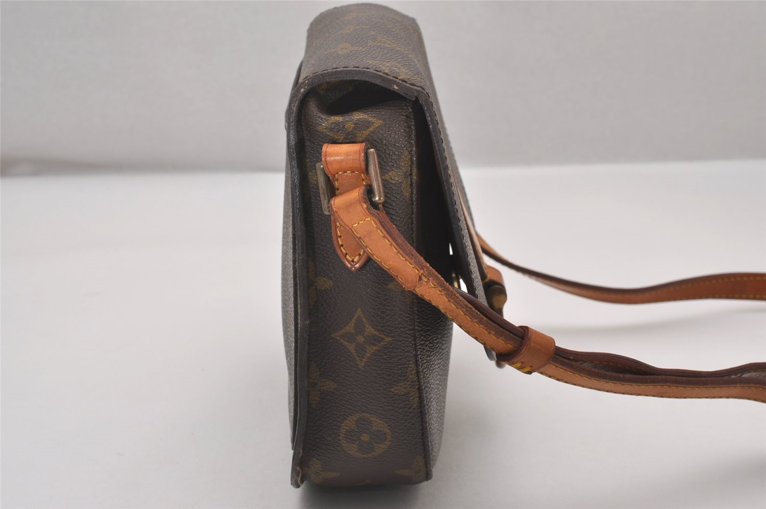 Authentic Louis Vuitton Monogram Saint Cloud MM M51243 Shoulder Cross Bag 5155I