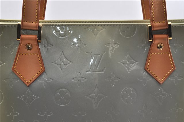 Authentic Louis Vuitton Vernis Houston Shoulder Bag M91053 Light Green LV 5158D