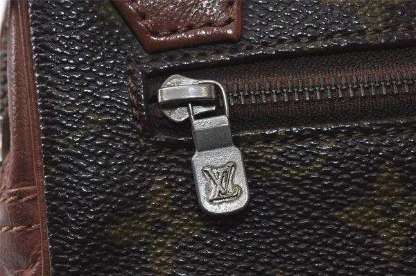 Authentic Louis Vuitton Monogram Pochette Sport Clutch Hand Bag Old Model 5159I