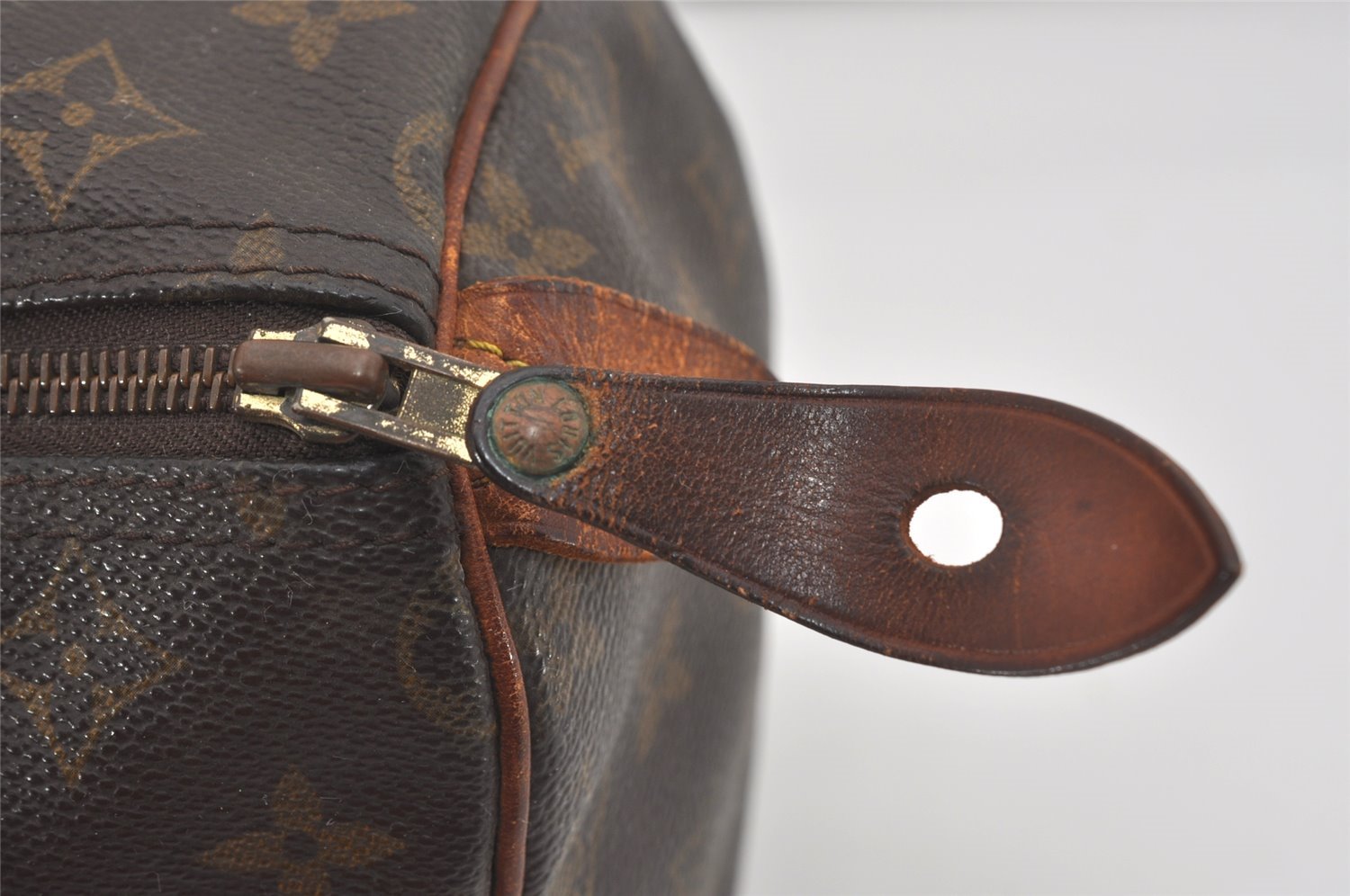 Authentic Louis Vuitton Monogram Speedy 30 Hand Boston Bag M41526 LV 5161I