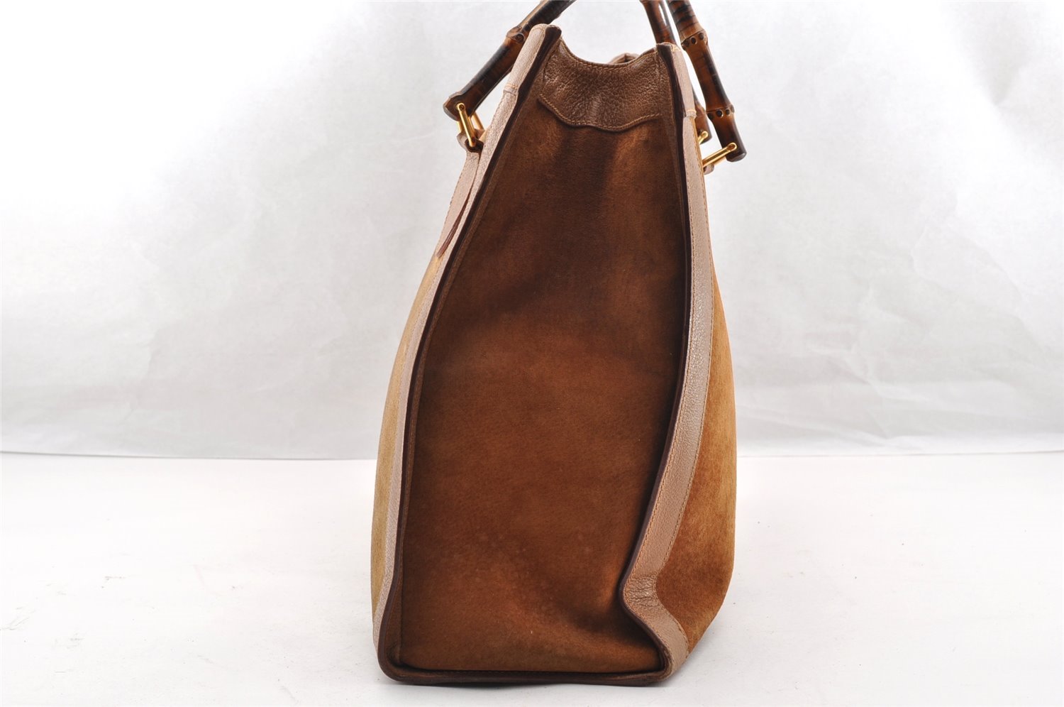 Authentic GUCCI Bamboo Hand Shoulder Bag Suede Leather Brown Junk 5173I