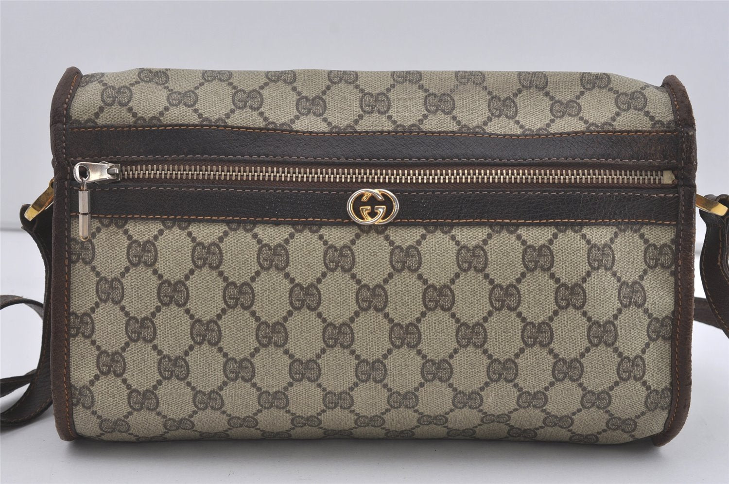 Authentic GUCCI Vintage Shoulder Cross Body Bag Purse GG PVC Leather Brown 5177I