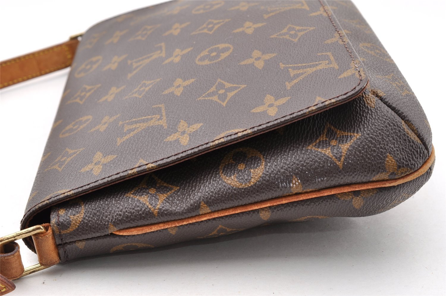 Authentic Louis Vuitton Monogram Musette Tango Shoulder Bag M51257 LV 5183I