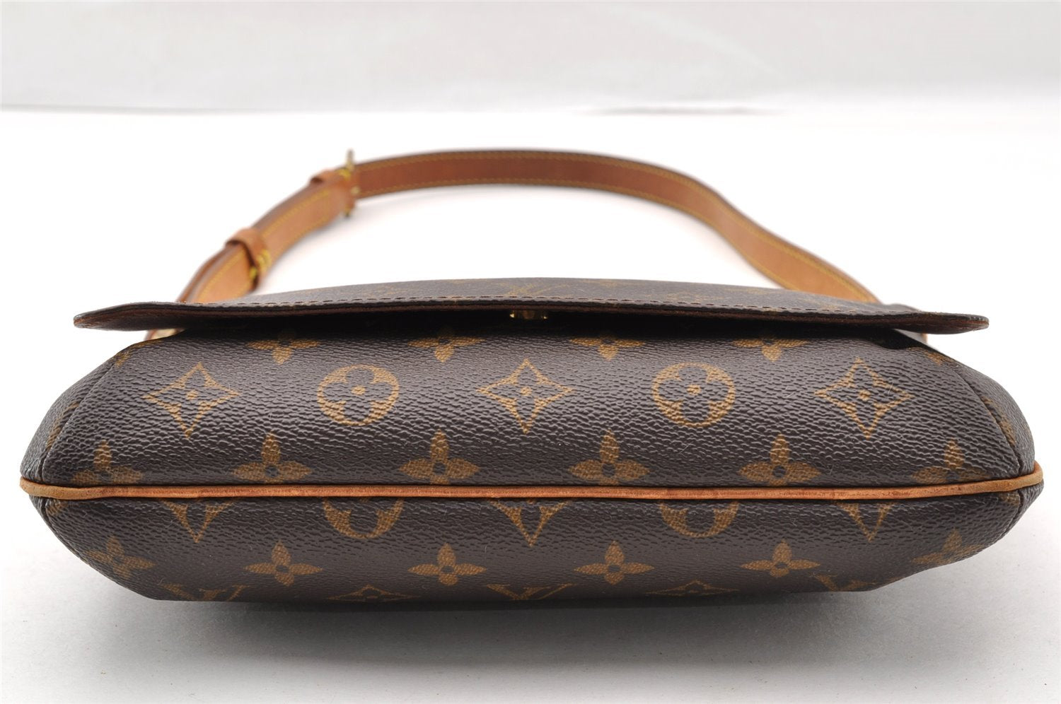 Authentic Louis Vuitton Monogram Musette Tango Shoulder Bag M51257 LV 5183I