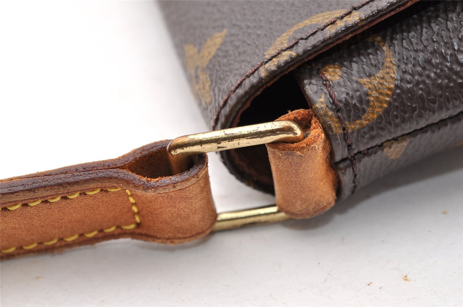 Authentic Louis Vuitton Monogram Musette Tango Shoulder Bag M51257 LV 5183I