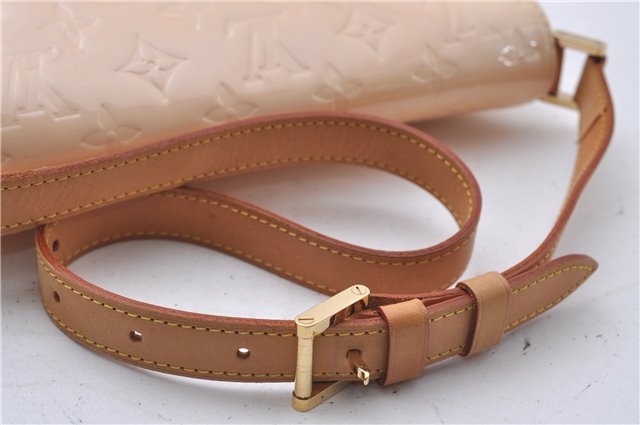 Auth Louis Vuitton Vernis Thompson Street Shoulder Bag Beige M91070 LV 5190D