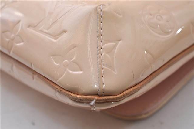 Auth Louis Vuitton Vernis Thompson Street Shoulder Bag Beige M91070 LV 5190D