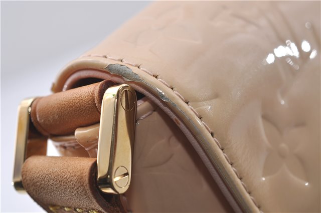 Auth Louis Vuitton Vernis Thompson Street Shoulder Bag Beige M91070 LV 5190D