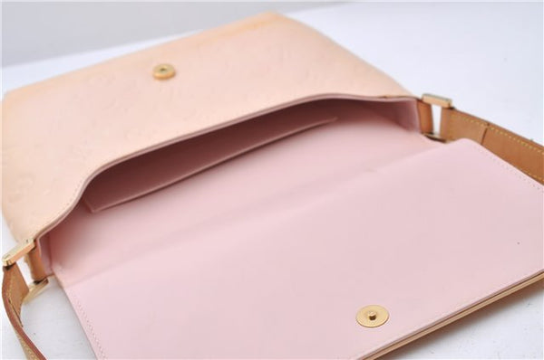 Auth Louis Vuitton Vernis Thompson Street Shoulder Bag Beige M91070 LV 5190D