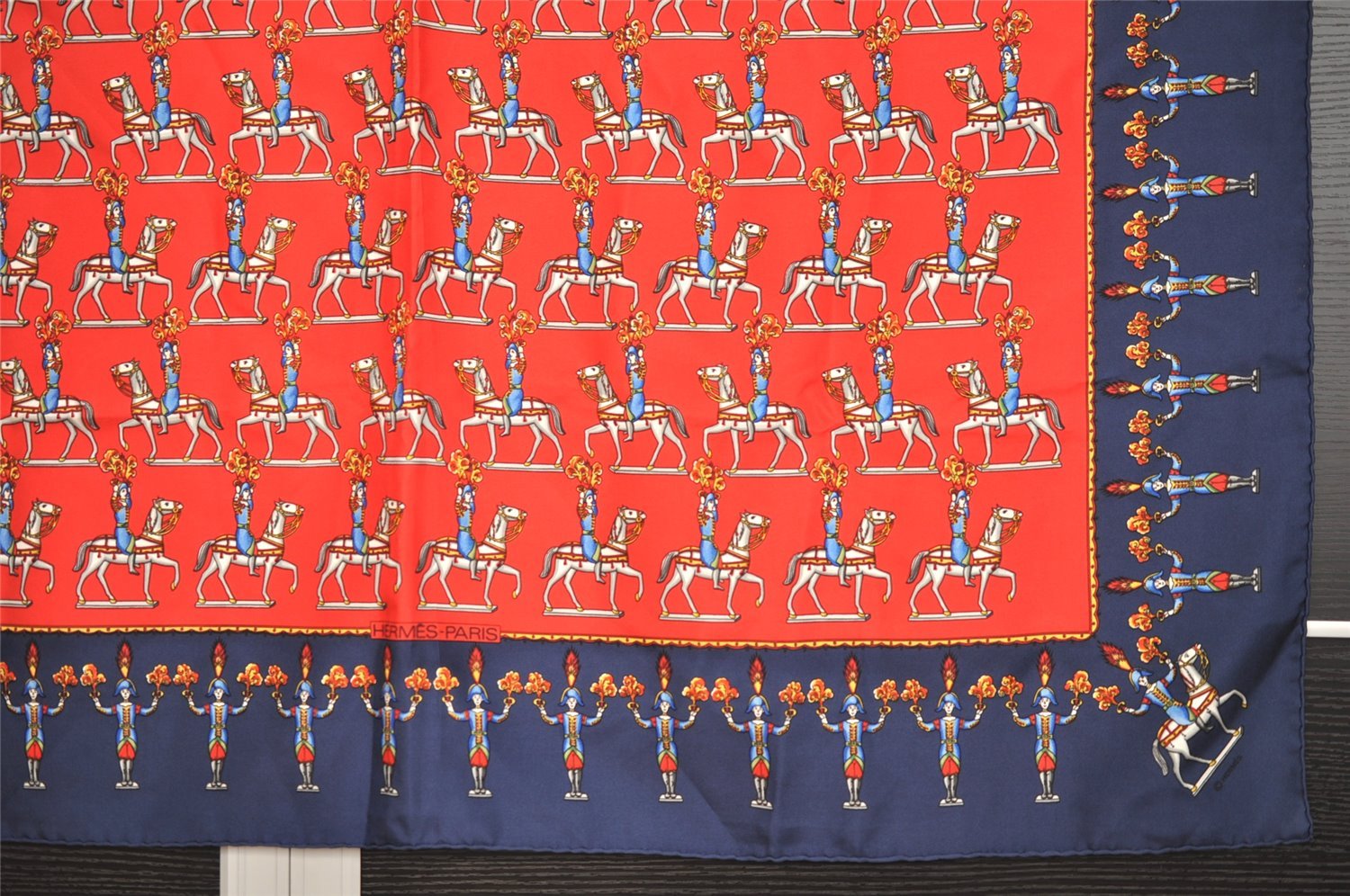 Authentic HERMES Carre 90 Scarf 