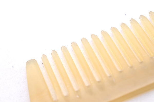 Authentic HERMES Vintage Mini Comb Buffalo Horn Motif Plastic Beige 5198I