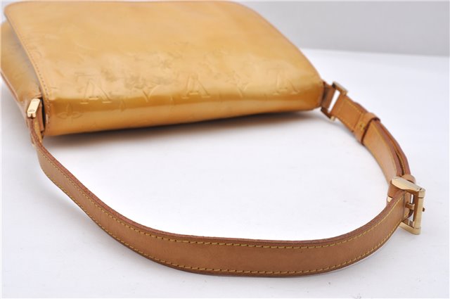 Auth Louis Vuitton Vernis Thompson Street Shoulder Bag Yellow M91008 LV 5203D