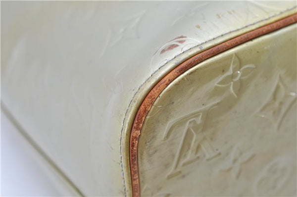 Auth Louis Vuitton Vernis Houston Shoulder Bag M91053 Light Green LV Junk 5204D