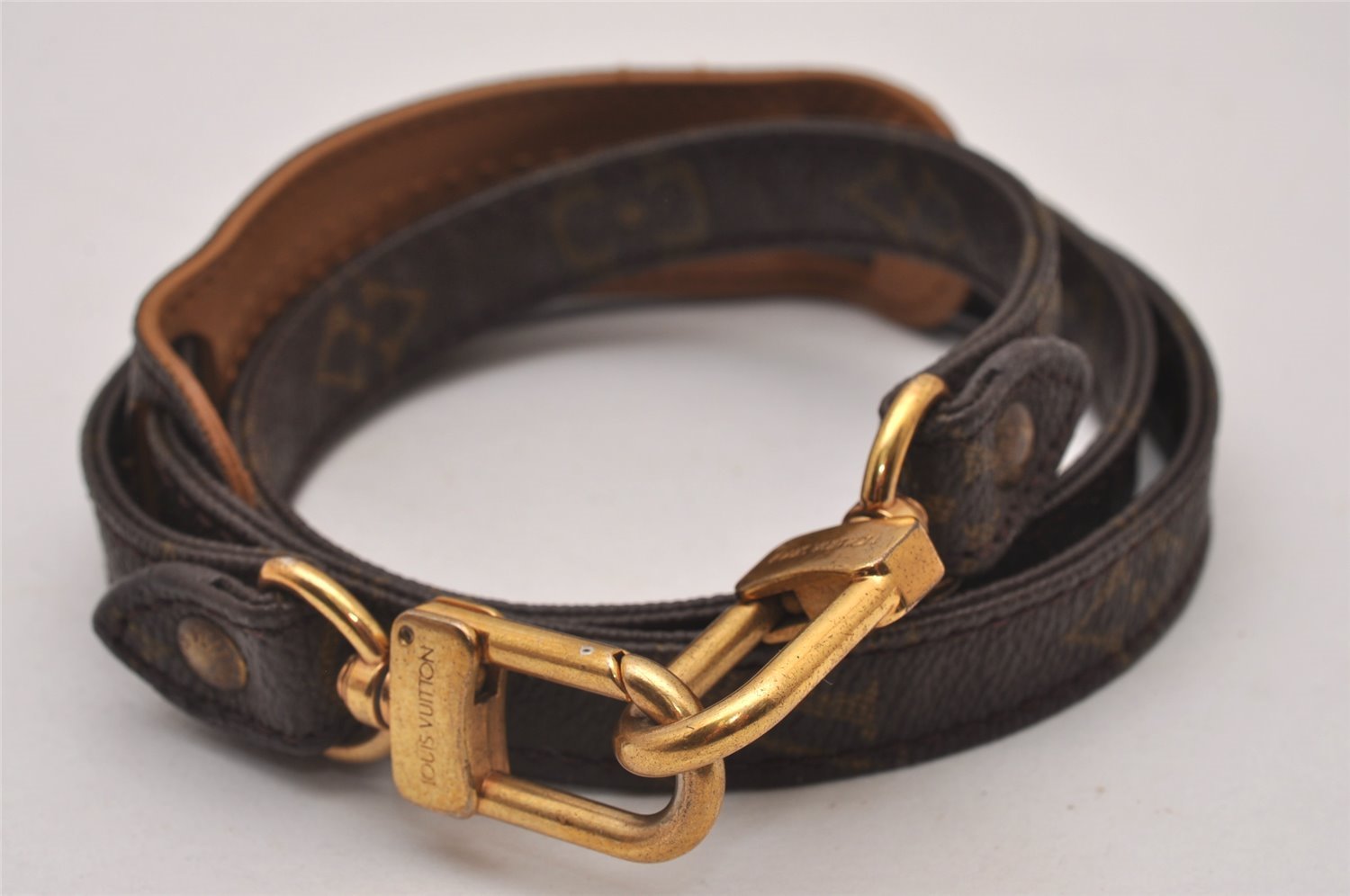 Authentic Louis Vuitton Monogram Shoulder Strap 39