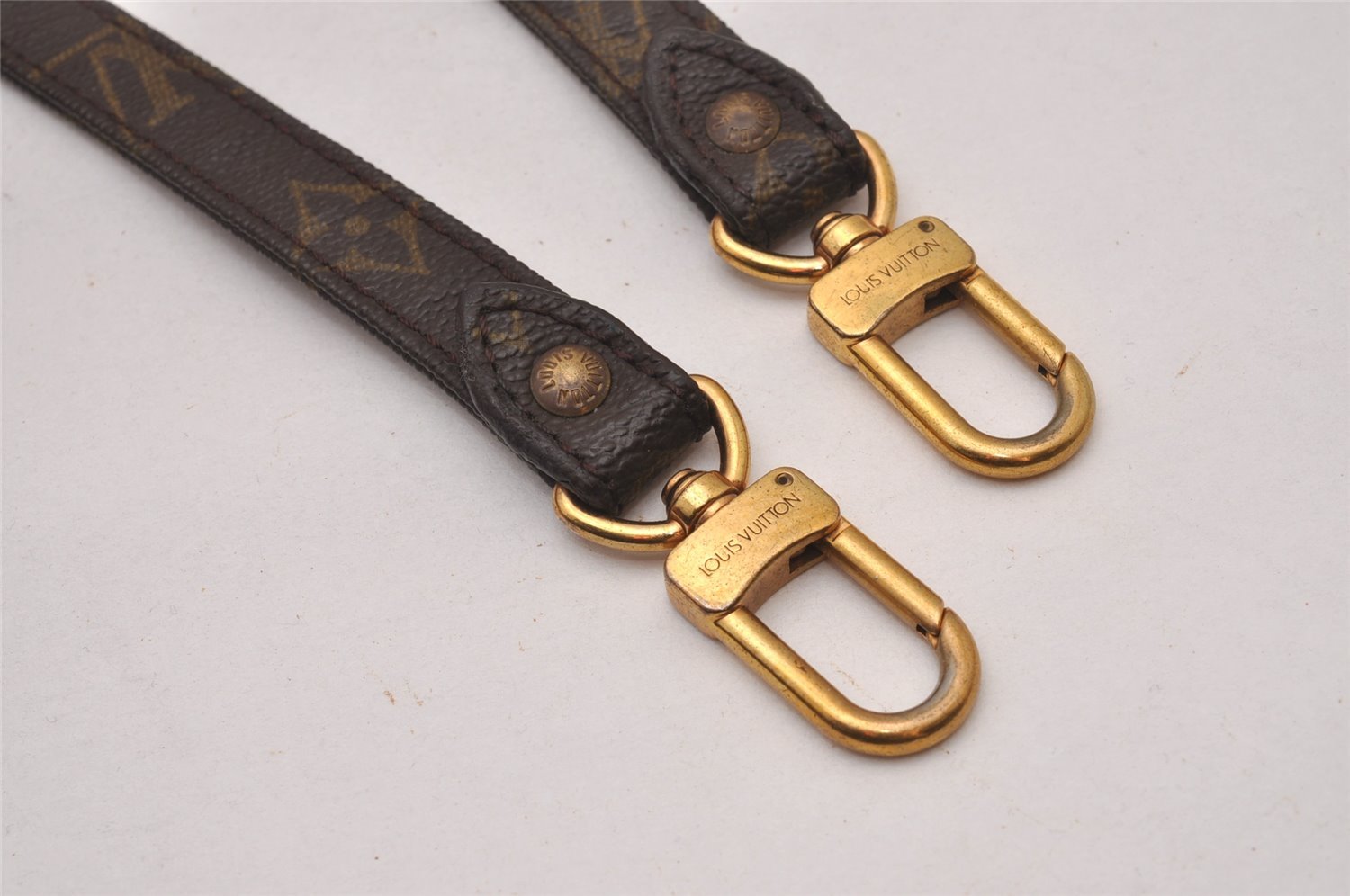 Authentic Louis Vuitton Monogram Shoulder Strap 39