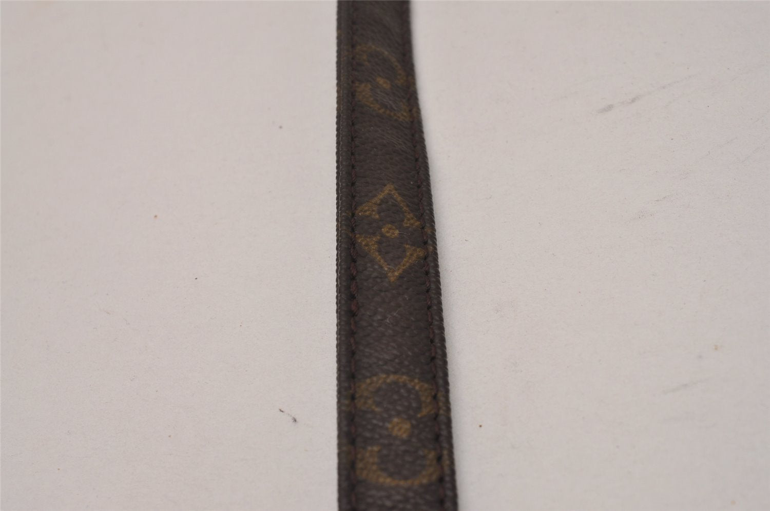 Authentic Louis Vuitton Monogram Shoulder Strap 39