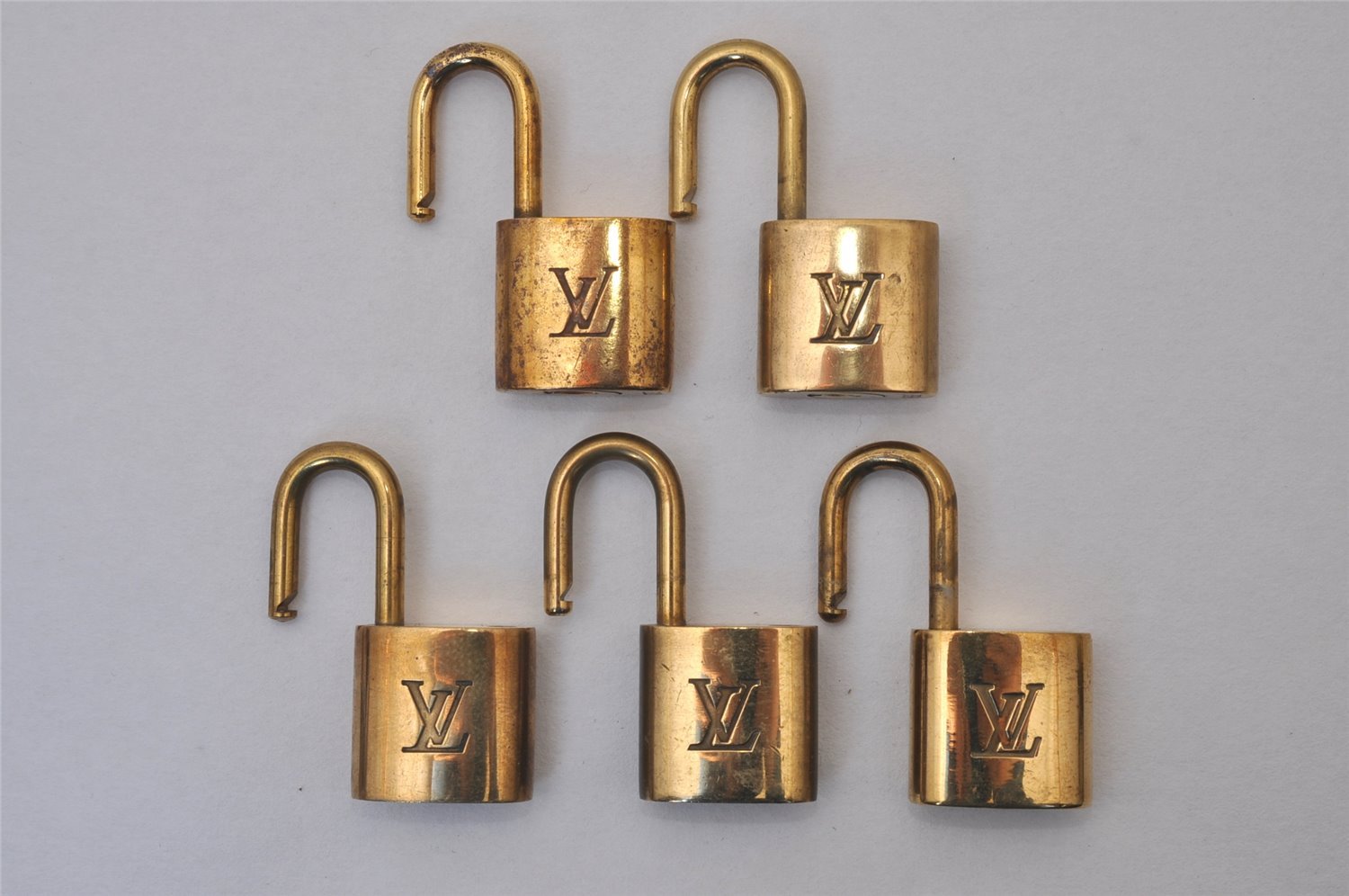 Authentic Louis Vuitton Padlock Gold 10Set LV 5215I