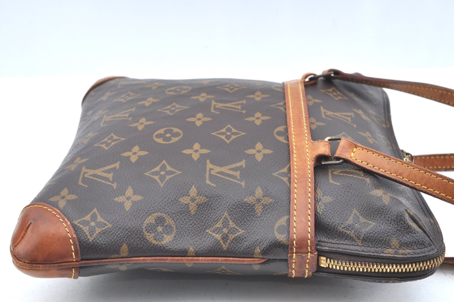Authentic Louis Vuitton Monogram Coussin GM Shoulder Bag M51141 LV 5216G
