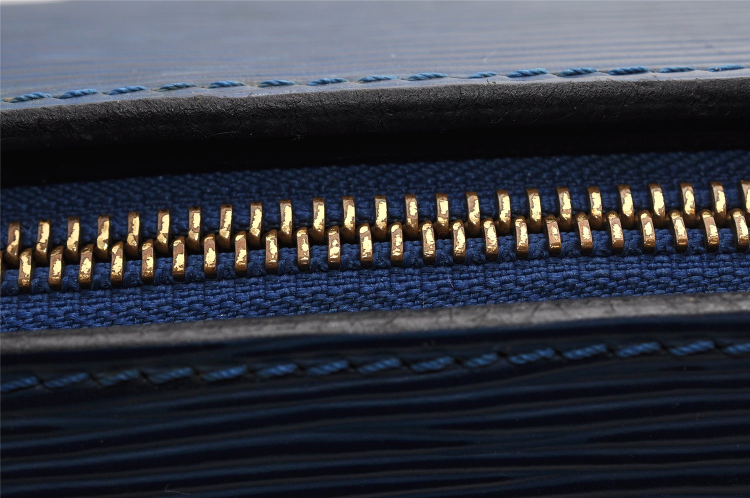 Authentic Louis Vuitton Epi Soufflot Hand Bag Blue M52225 LV 5226I