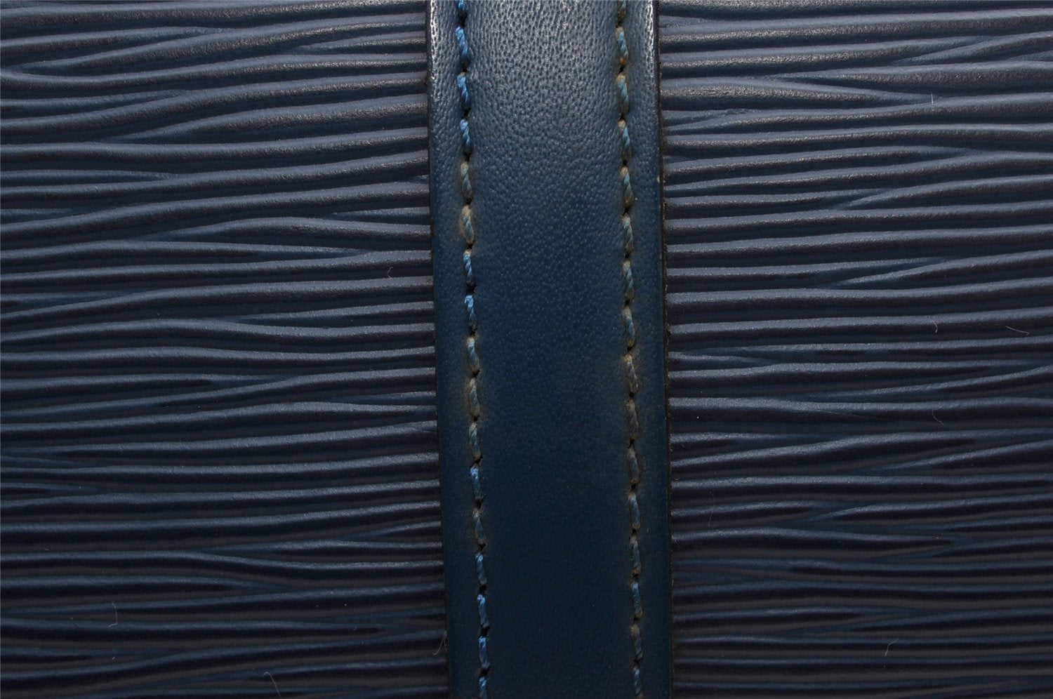 Authentic Louis Vuitton Epi Soufflot Hand Bag Blue M52225 LV 5226I