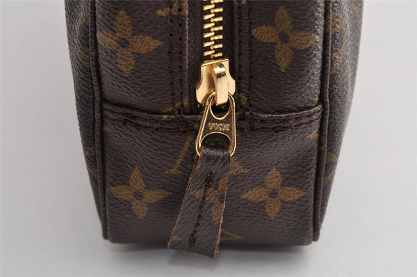 Auth Louis Vuitton Monogram Trousse Toilette 23 Clutch Hand Bag Old Model 5235I