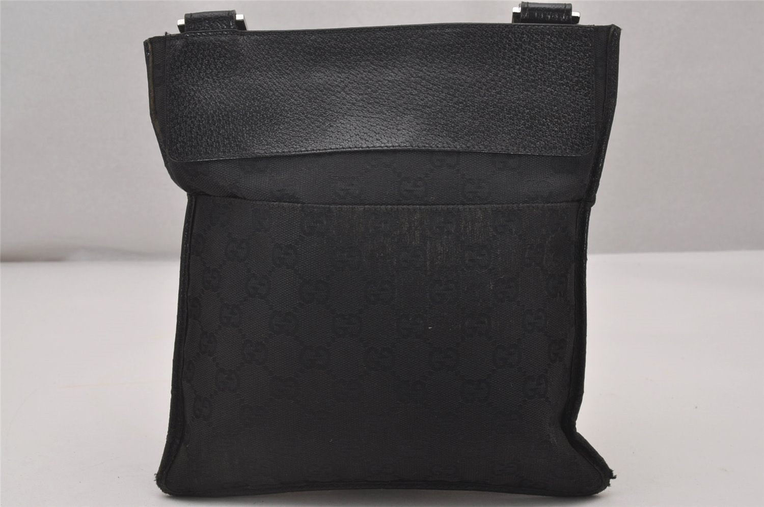 Authentic GUCCI Shoulder Cross Body Bag GG Canvas Leather 27639 Black 5250I