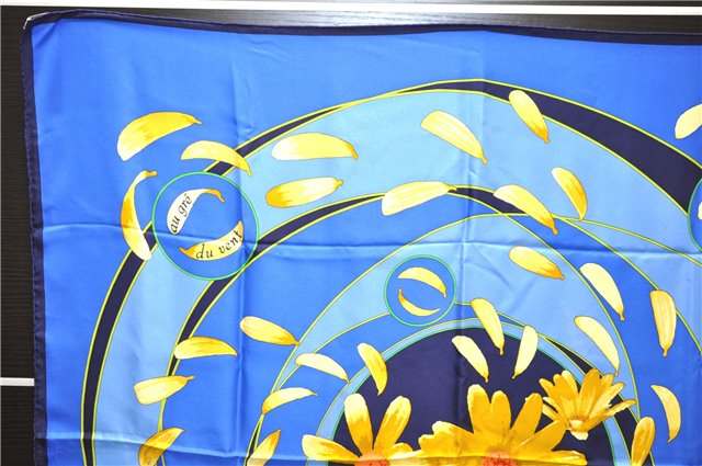 Authentic HERMES Carre 90 Scarf 