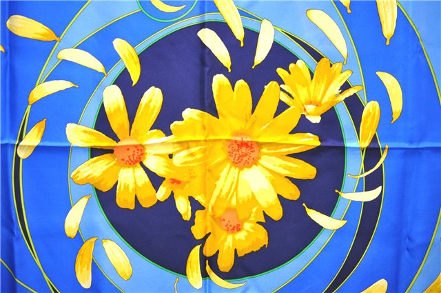 Authentic HERMES Carre 90 Scarf 