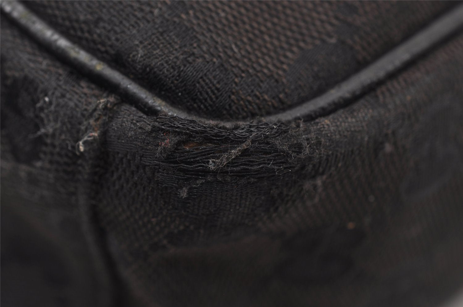 Authentic GUCCI Shoulder Cross Body Bag GG Canvas Leather 122759 Black 5255I