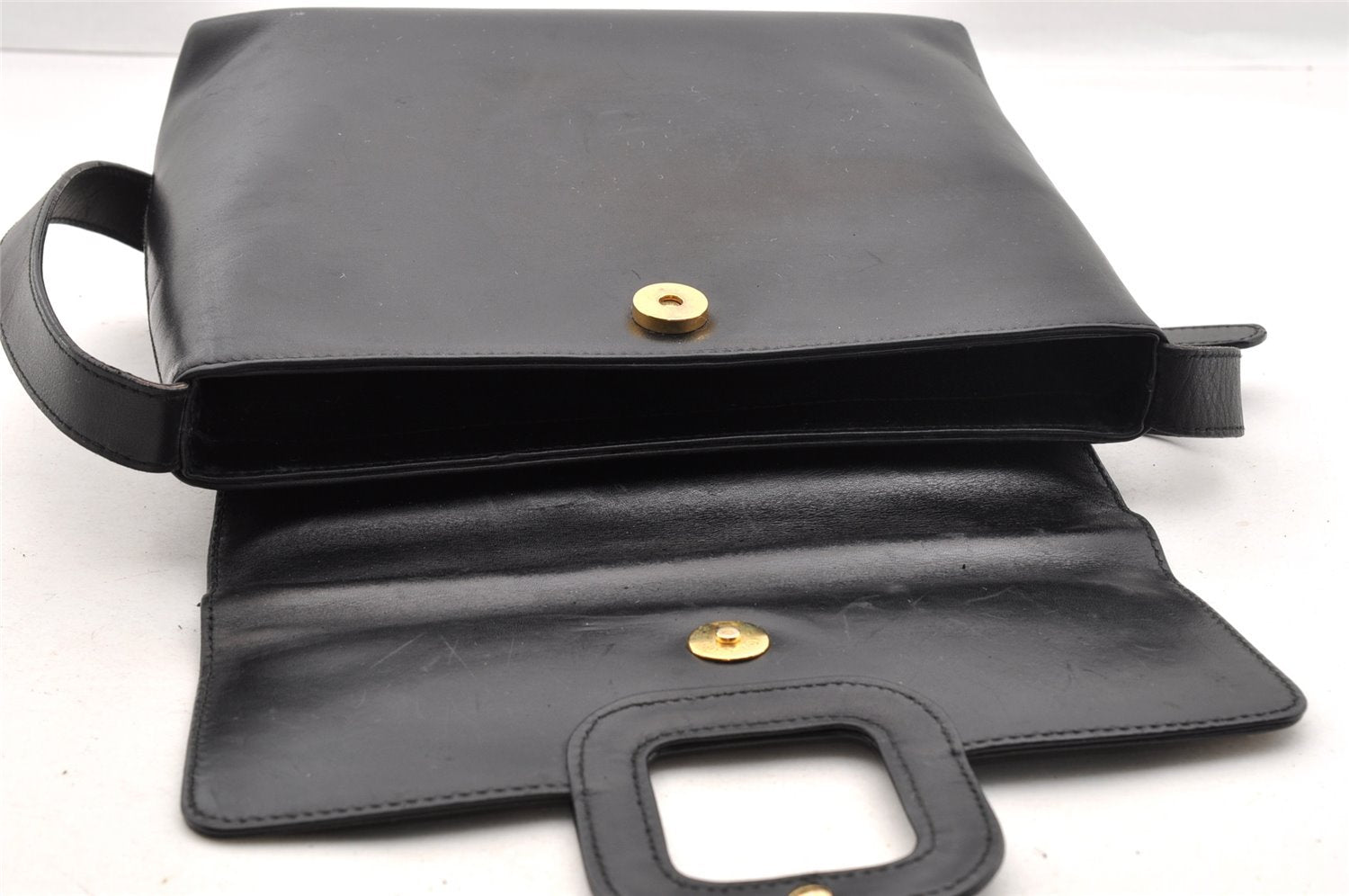 Authentic GUCCI Vintage Shoulder Bag Purse Leather Black Junk 5262I