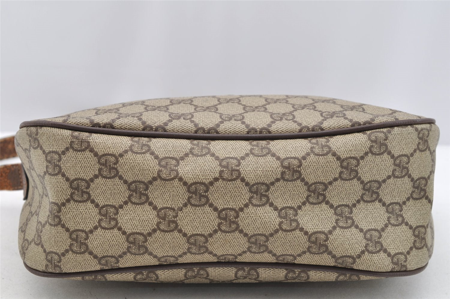 Authentic GUCCI Vintage Shoulder Cross Body Bag Purse GG PVC Leather Brown 5264I