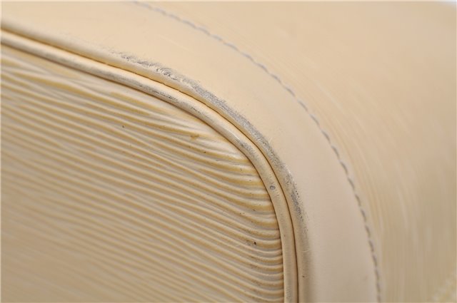 Authentic Louis Vuitton Epi Alma PM Hand Bag Ivory M5214A LV 5267E