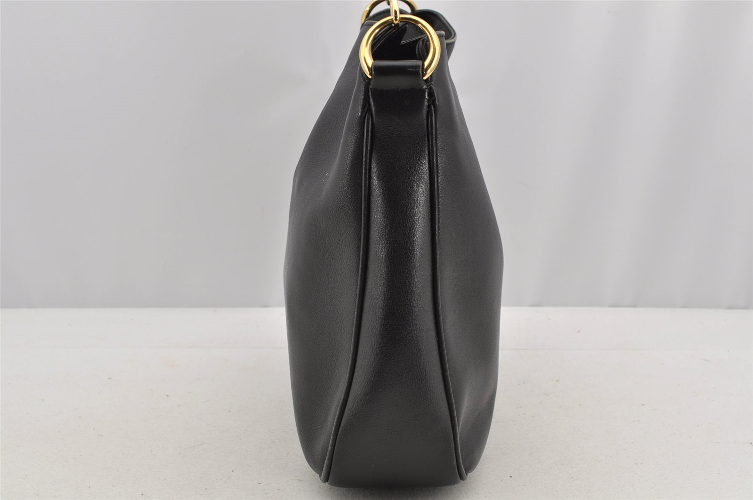 Authentic GUCCI Vintage Bamboo Shoulder Bag Purse Leather 0011638 Black 5267I