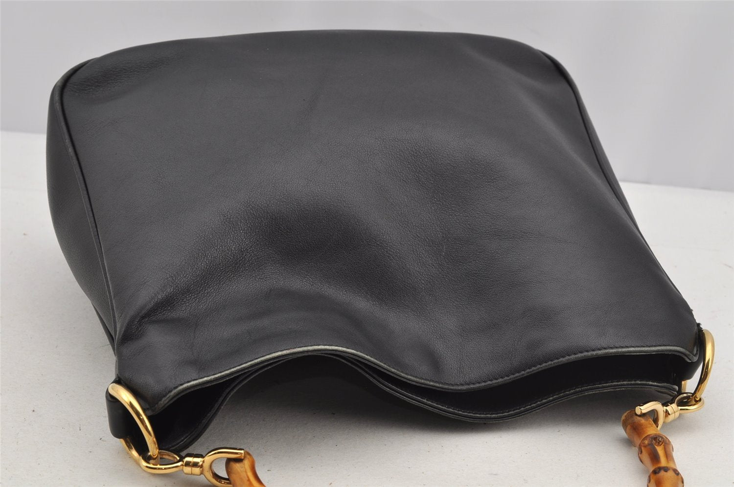 Authentic GUCCI Vintage Bamboo Shoulder Bag Purse Leather 0011638 Black 5267I