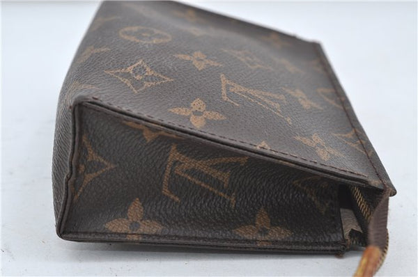 Auth Louis Vuitton Monogram Poche Toilette 15 Cosmetics Pouch M47546 LV 5277D