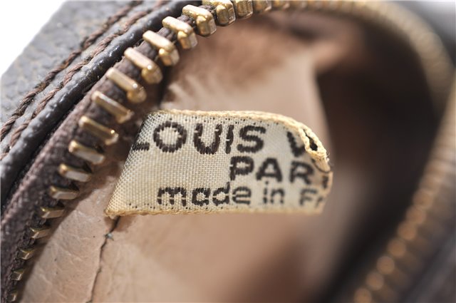 Auth Louis Vuitton Monogram Trousse Toilette 23 Clutch Hand Bag M47524 LV 5278D