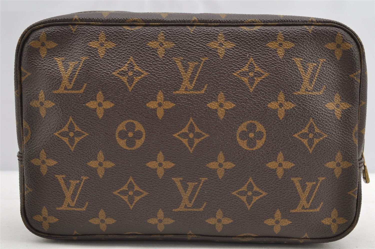 Auth Louis Vuitton Monogram Trousse Toilette 23 Clutch Hand Bag M47524 LV 5279I